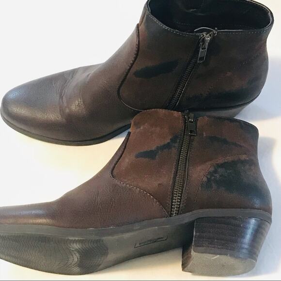 Bass Chocolate Brown Booties - Picture 7 of 7